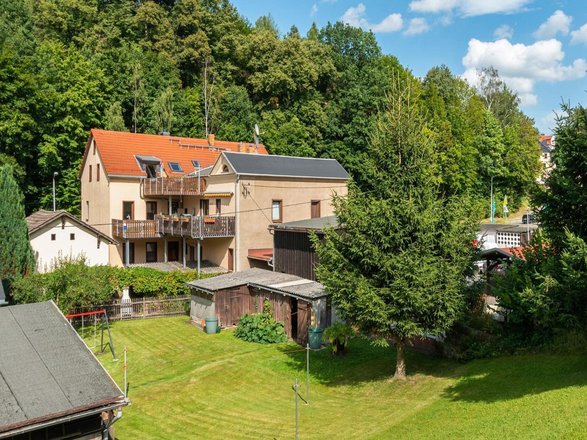 Modern Apartment In Sebnitz With A Terrace In Sebnitz Buitenkant foto